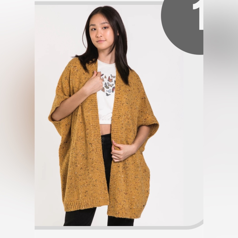 Harlow Mustard Knit Women's Poncho